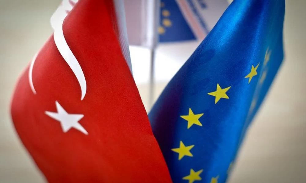 Σκάβει τον λάκκο της η ΕΕ με τα χατίρια στην Τουρκία